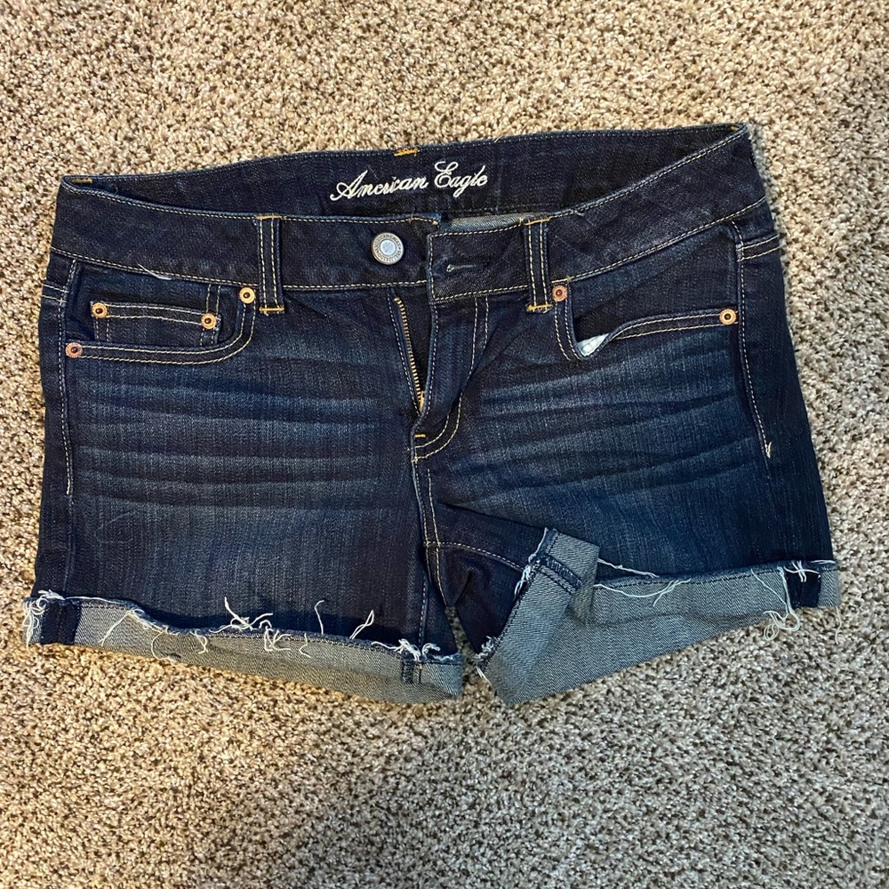 AE Cuffed Women’s Jean Shorts Size 8